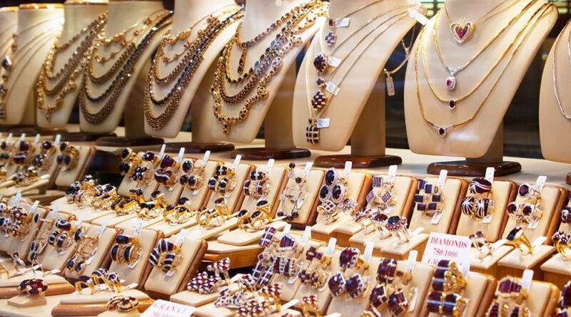 How to Avoid Jewelry Buying Scams: 9 Smart Tips to Protect Your Money